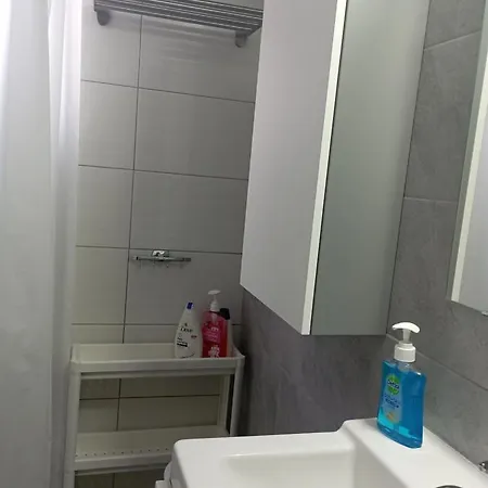 το διαμερισμα τησ μαιρησ Or Mary's Appartement *